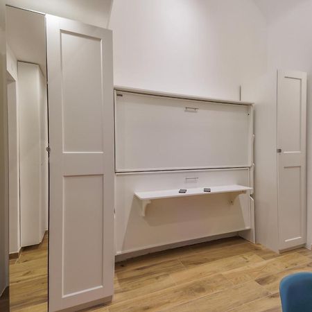 Live Suite Napoli Zewnętrze zdjęcie