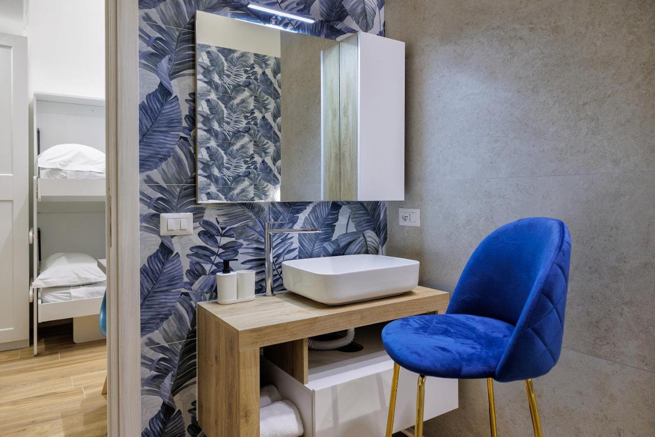 Live Suite Napoli Zewnętrze zdjęcie