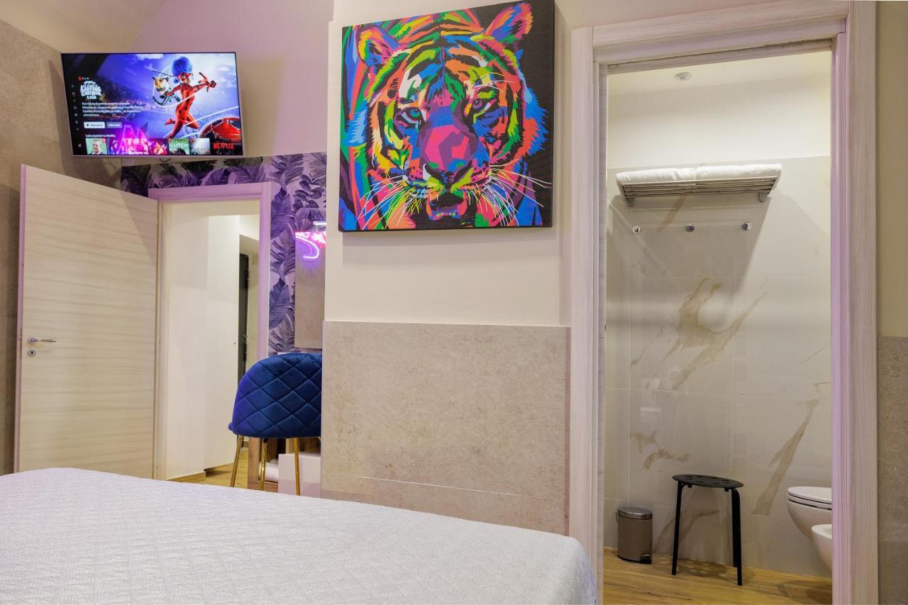 Live Suite Napoli Zewnętrze zdjęcie