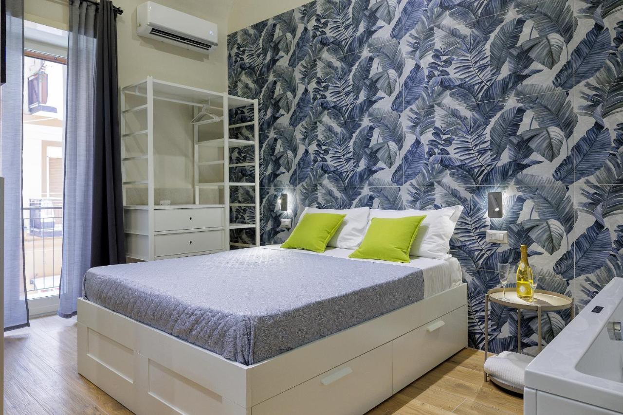 Live Suite Napoli Zewnętrze zdjęcie