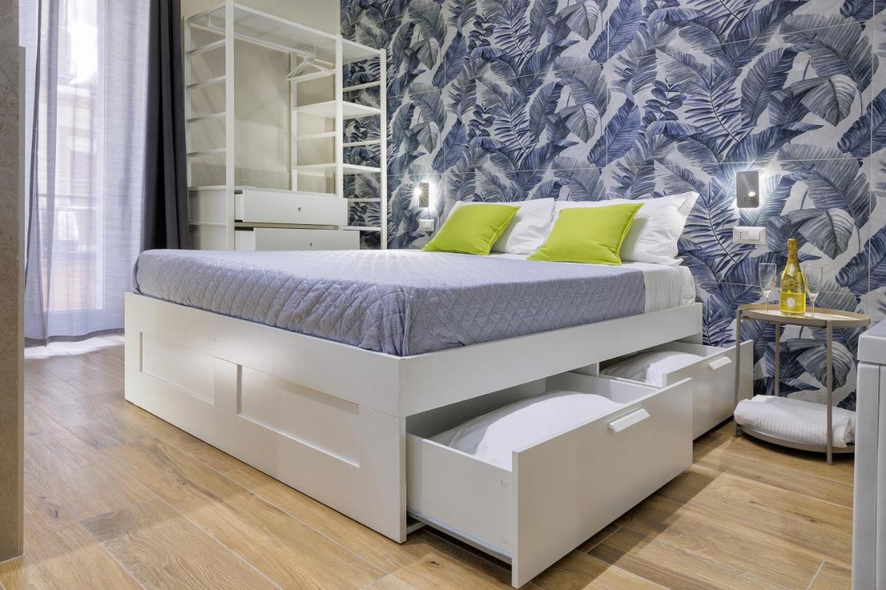 Live Suite Napoli Zewnętrze zdjęcie